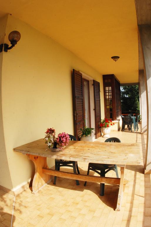 Bed And Breakfast Casa Elisa Caselle Di Sommacampagna Exterior foto