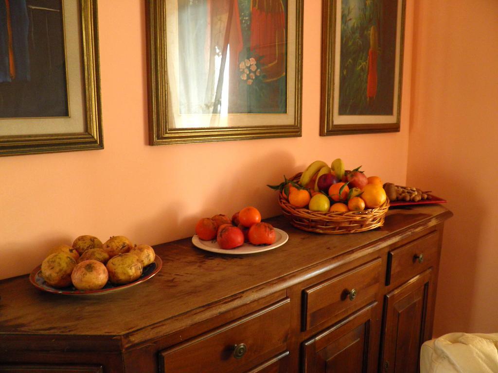 Bed And Breakfast Casa Elisa Caselle Di Sommacampagna Exterior foto
