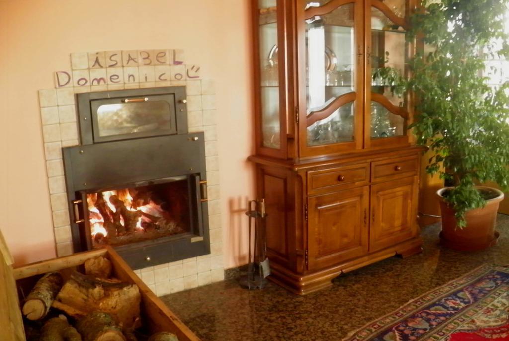 Bed And Breakfast Casa Elisa Caselle Di Sommacampagna Exterior foto